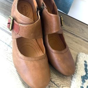 Clarks Indigo Leather Buckle Heels